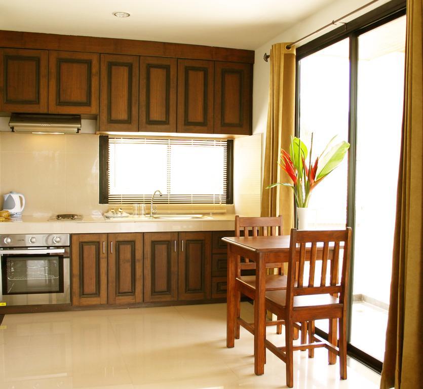 Chaweng Lakeview Condotel