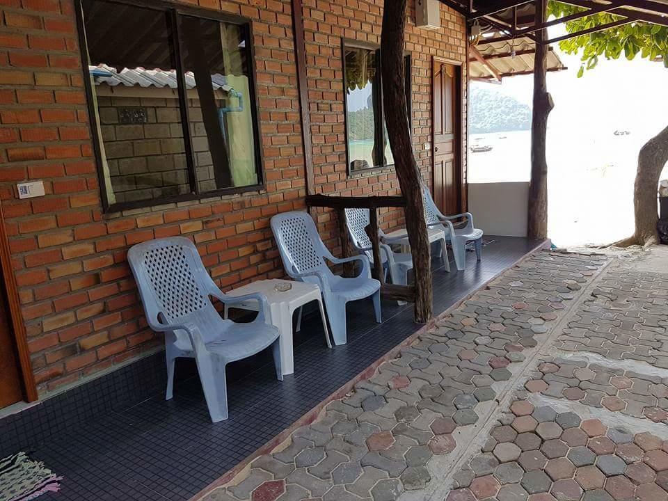 Dalum Beachhouse 2* Phi Phi Don