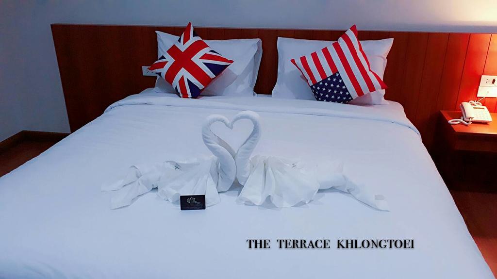 The Terrace Khlongtoei Resort