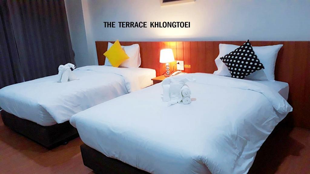 The Terrace Khlongtoei Resort