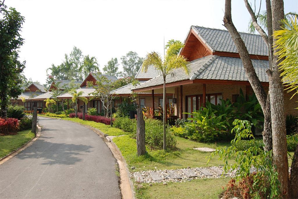 Phowadol Resort
