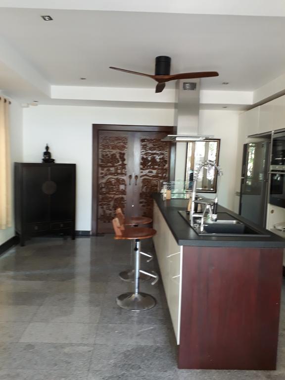 Halfmoon House Guest house *
