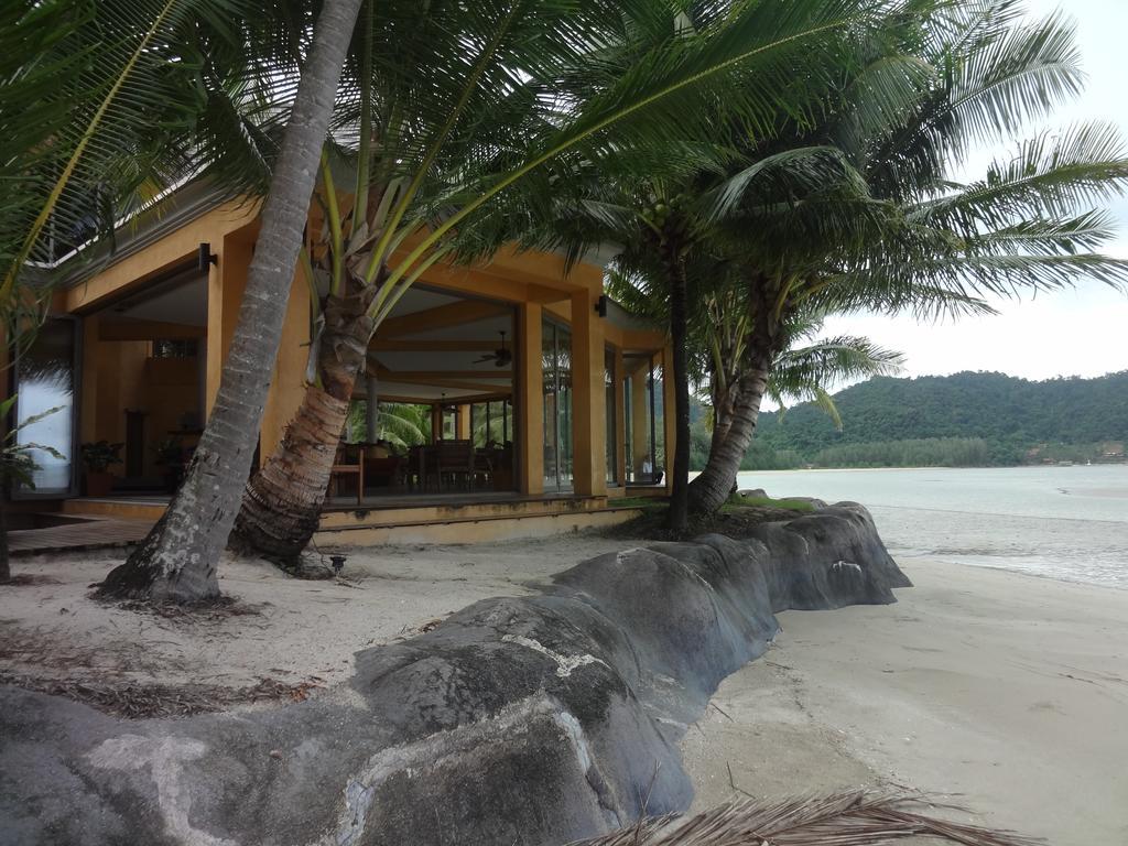 Halfmoon House Koh Chang