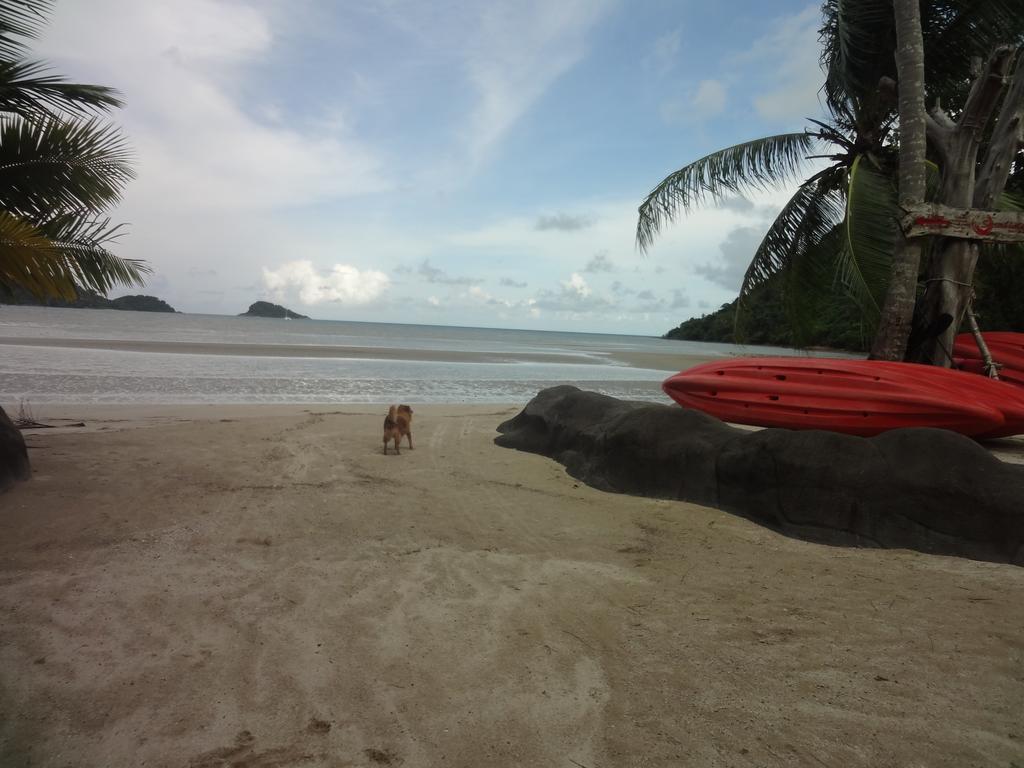 Halfmoon House Guest house Koh Chang