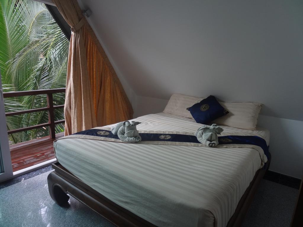 Halfmoon House Guest house *