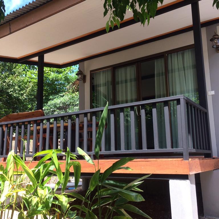 Thai Terrace