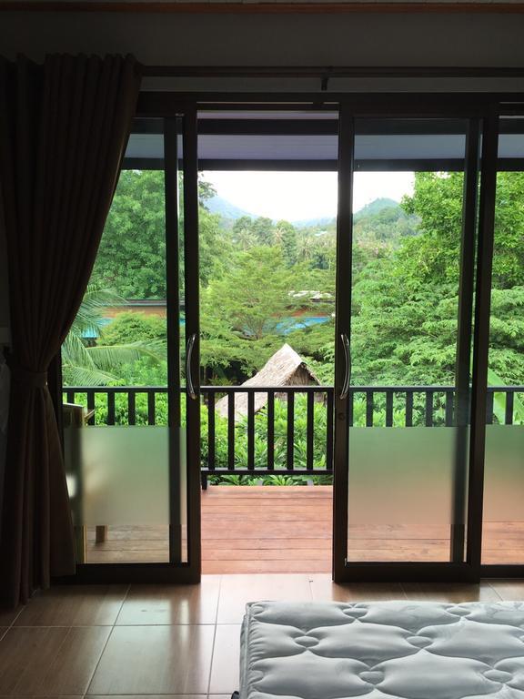 Thai Terrace Resort 2*