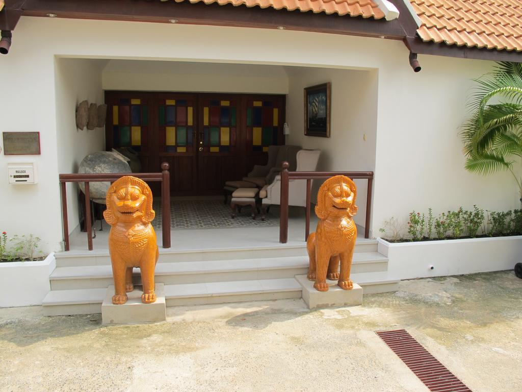 The Three Elephants Jomtien Beach