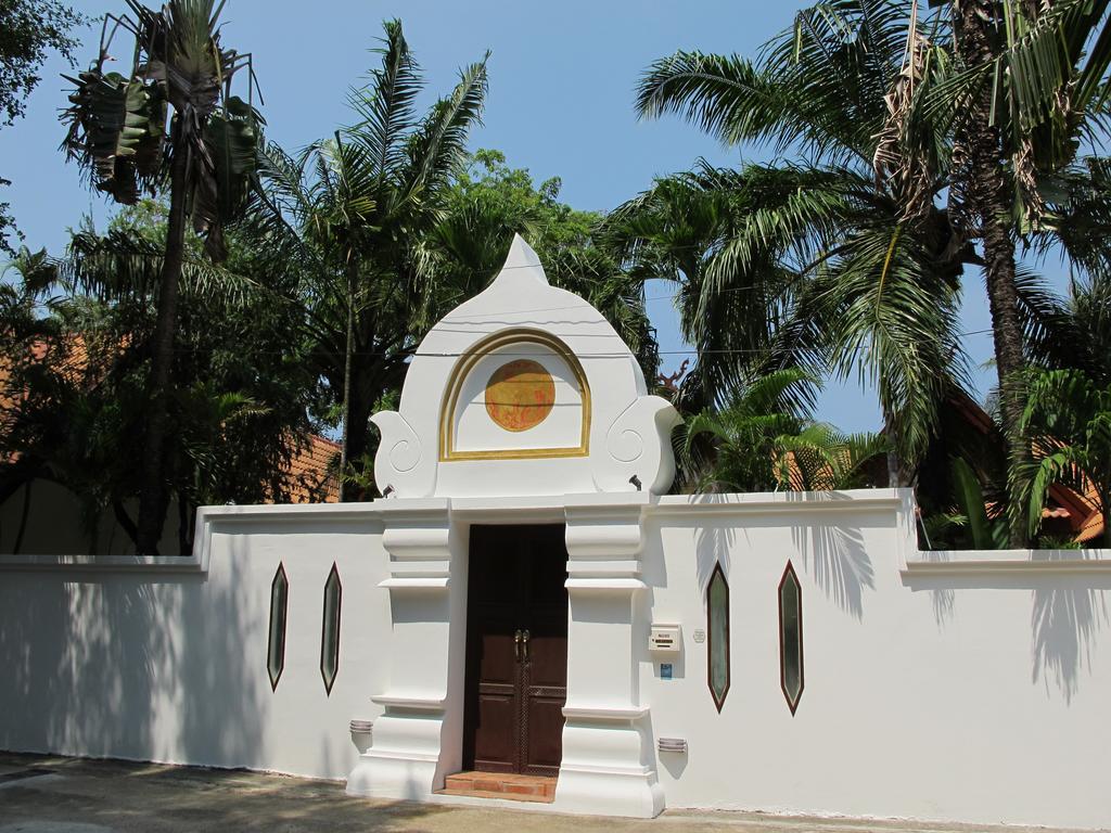 The Three Elephants Villa