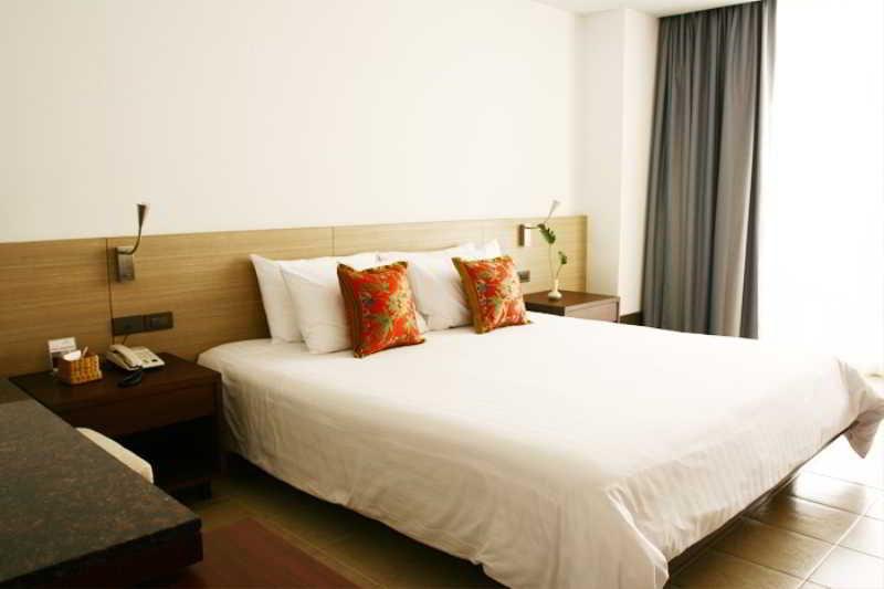 Baboona Beachfront Living Hotel Pattaya