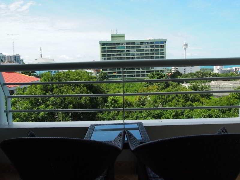 Abricole At Hill Apartment Pattaya
