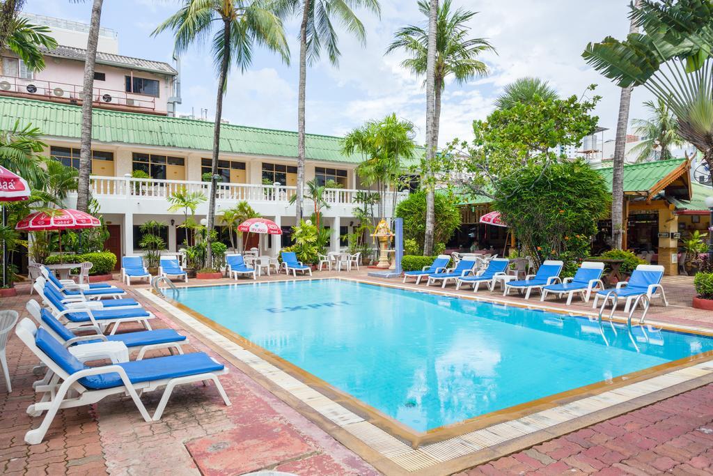 The Expat Hotel Patong