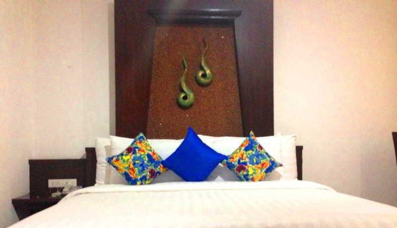 Nicha Hotel HHQ