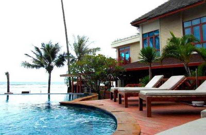 Hotel Mac 3*