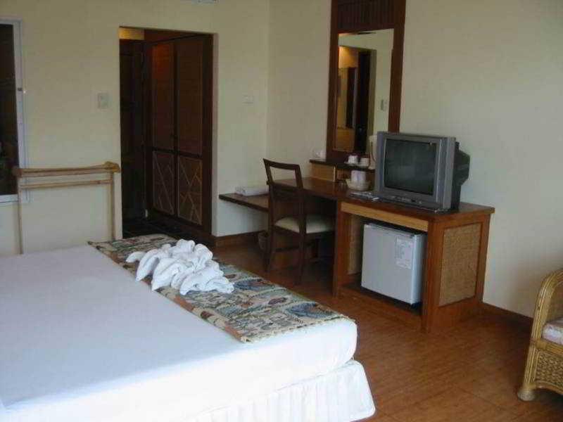 Hotel Mac 3*