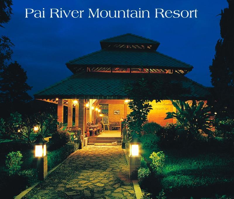 Resort River Mountain Pai