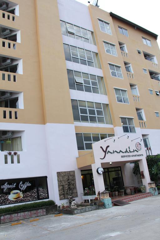 Aparthotel Yanadin Service 2*