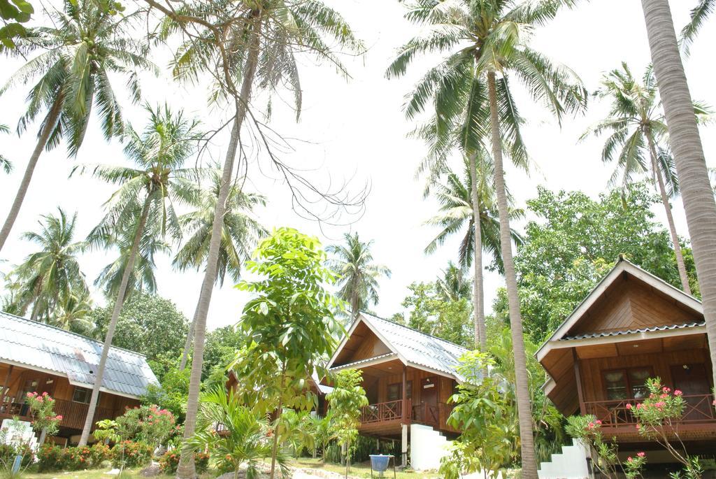 Hotel Seashell Coconut Village