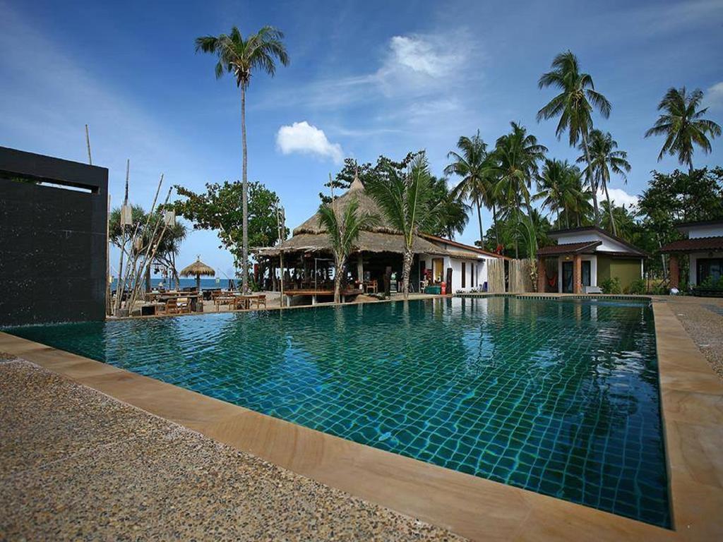 Coco Lanta - Sha Extra 3*