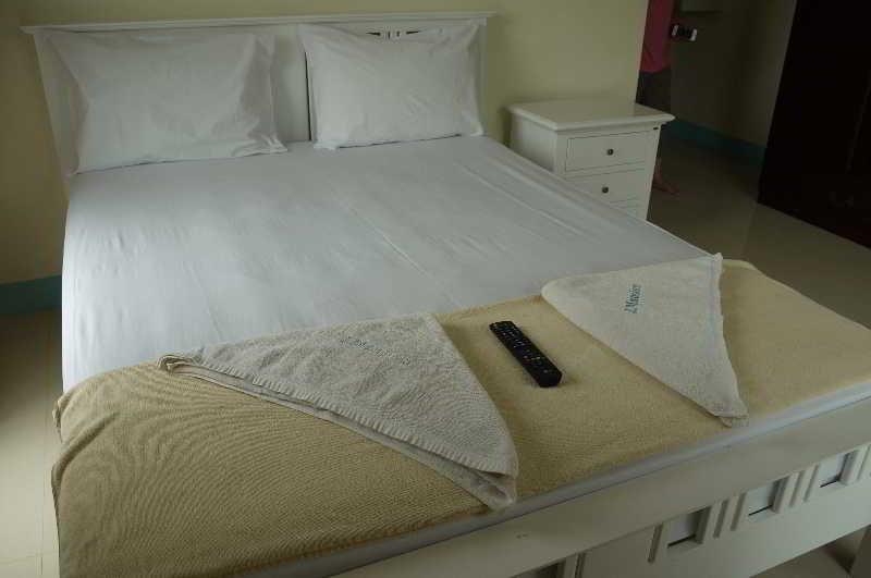 Aparthotel J 2*