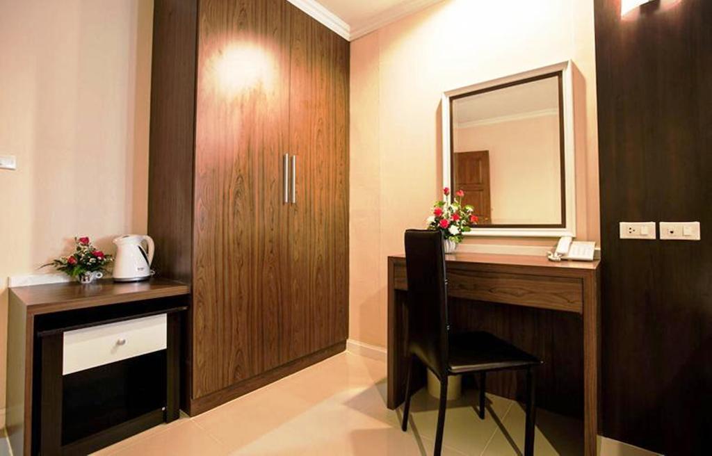 Hotel Metro Pratunam Banguecoque