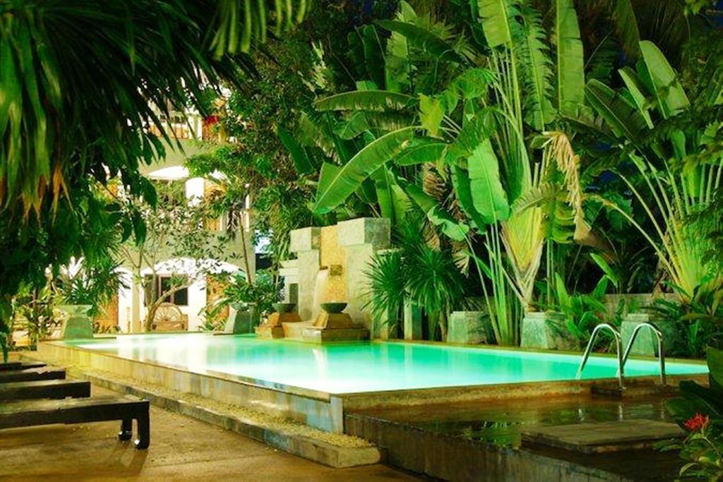 Holiday Park 3*