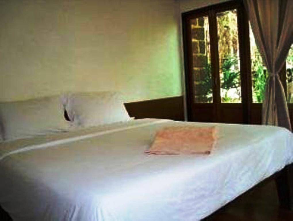 Sunset Cove Haad Chao Phao