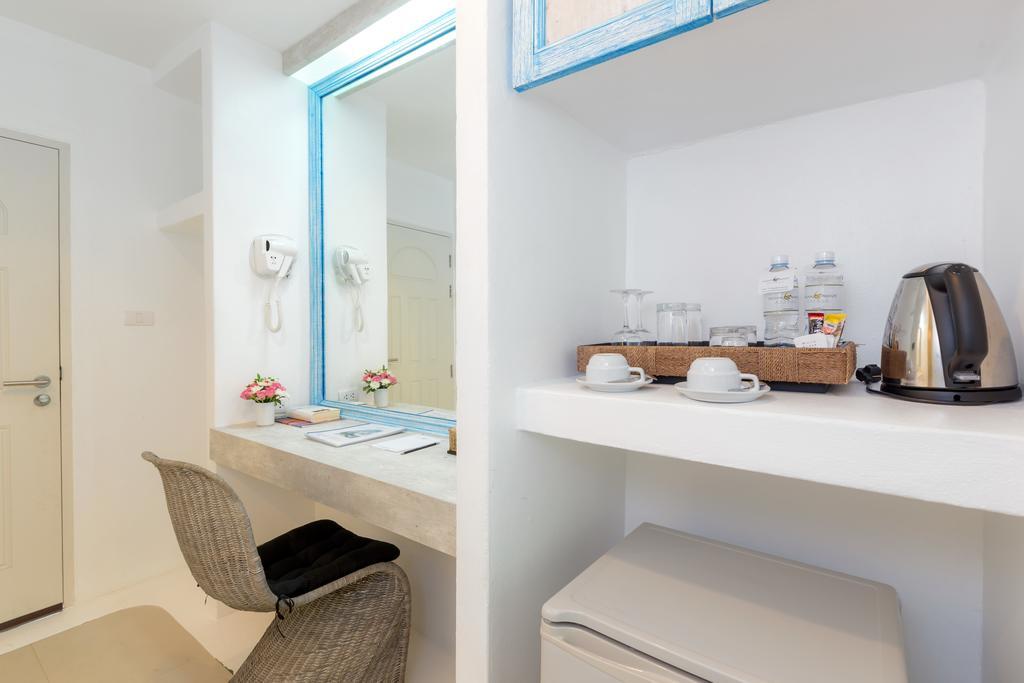 Ocean Breeze Khaolak Resort 4*