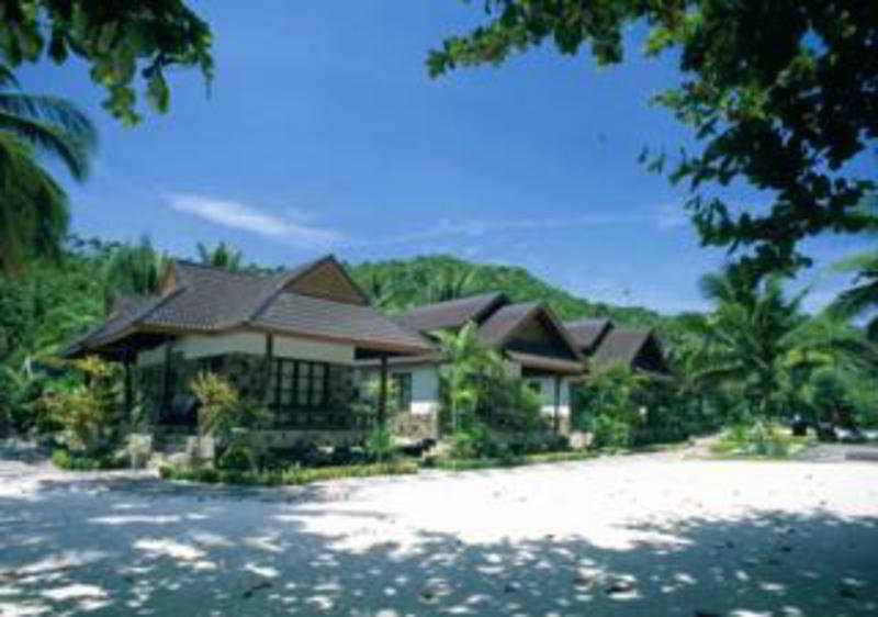 Resort Salad - Sha Extra Salad Beach