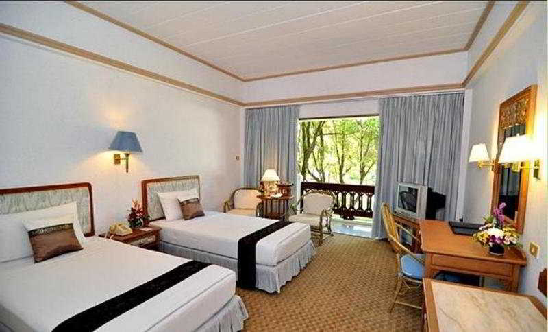 Wiang Indra Riverside Hotel