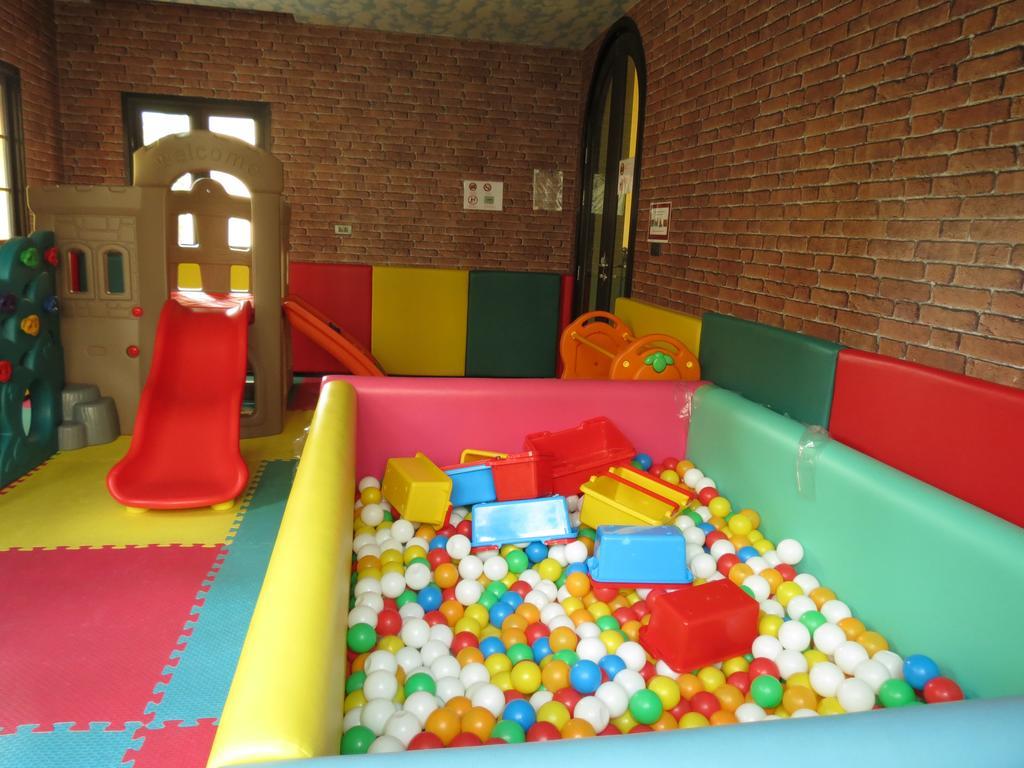Apartment Venetian Pool Access Jomtien Beach