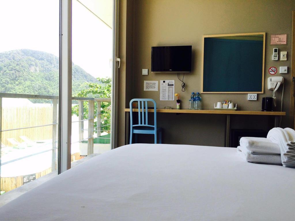 Hotel The Beacha Club