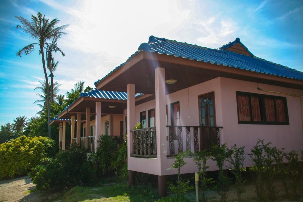 The Village 2* Ko Pha Ngan