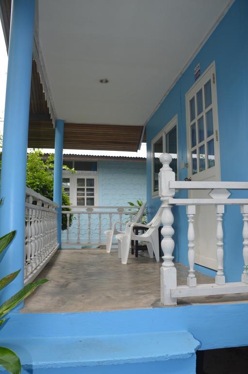 Bangrak Club Guest house Bophut