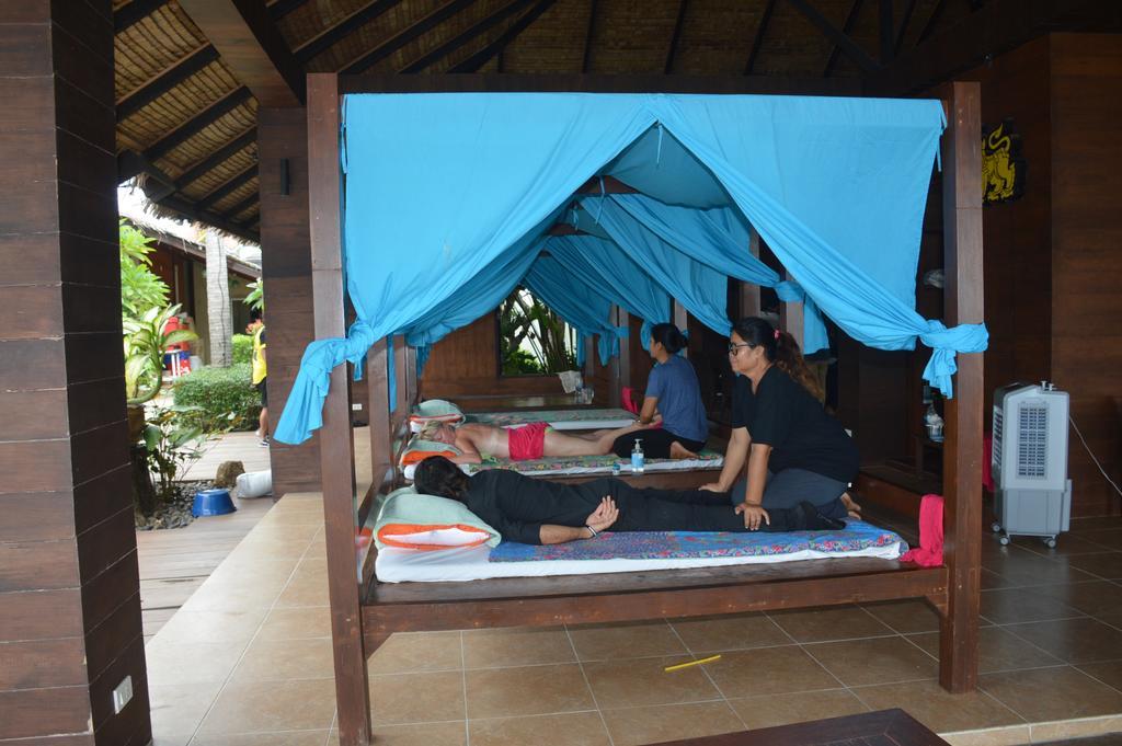 Guest house Bangrak Club 3*