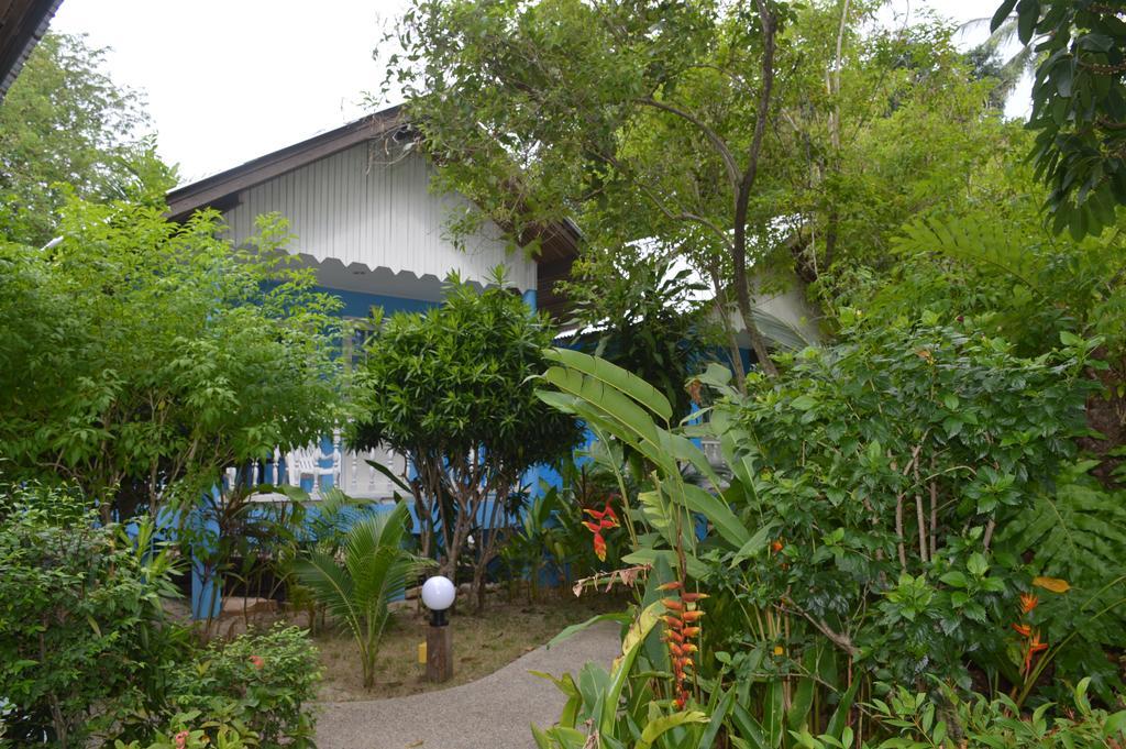 Guest house Bangrak Club 3*