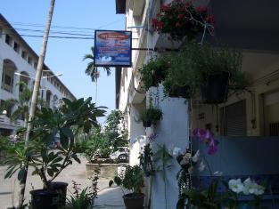 T&t Ocean View Guest house Jomtien Beach