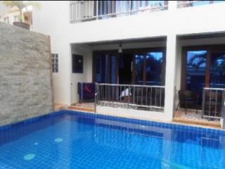 Jj Hotel 3*