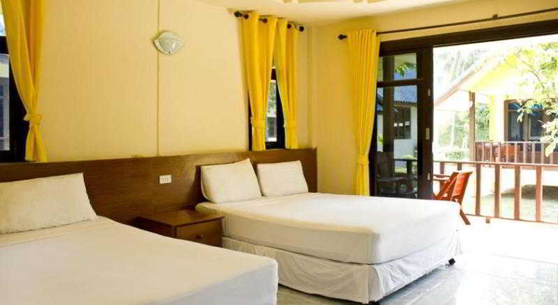 Siraya Beachfront 3*
