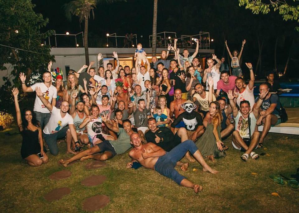 Infinity Club & Koh Phangan Hostel Baan Tai