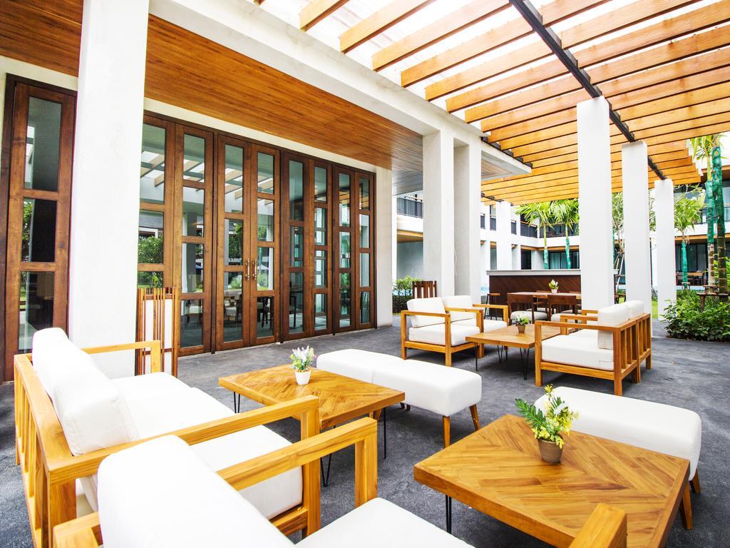 B2 Premier Hotel