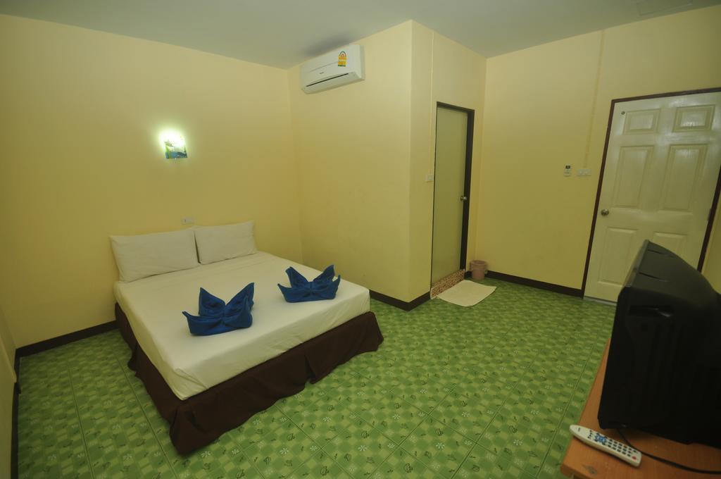 Hostel Sea House *