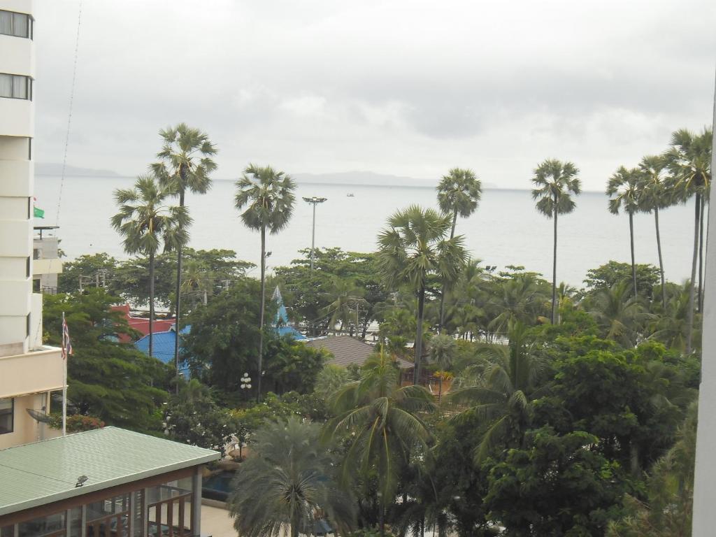 Neocondo @ Pattaya Apartment *