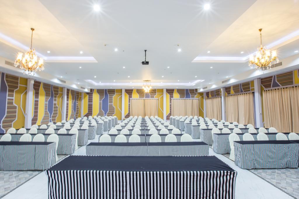 Resort M Boutique