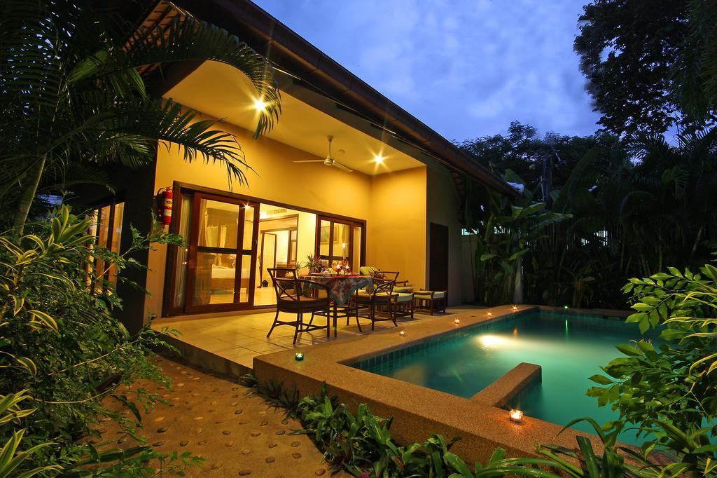Resort Napalai Pool