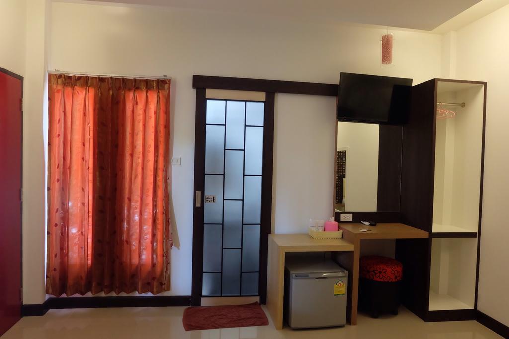 Hotel Sc Yai 3*