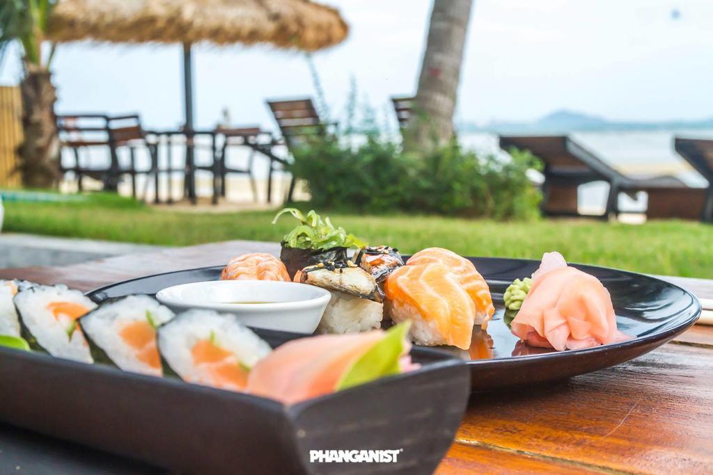 Infinity Club & Koh Phangan Hostel *