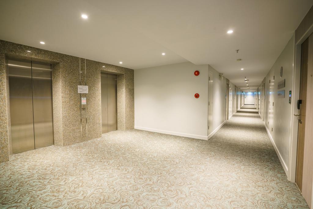 New Season Square Hotel Hat Yai