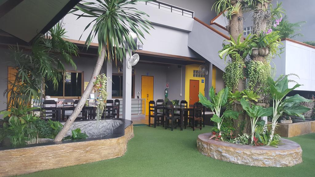 Hotel First And Frang - Koh Phangan Thongsala