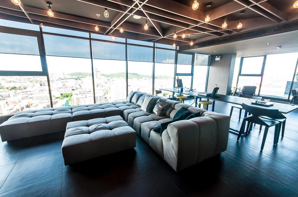 Apartamento Residence-the Base Pattaya